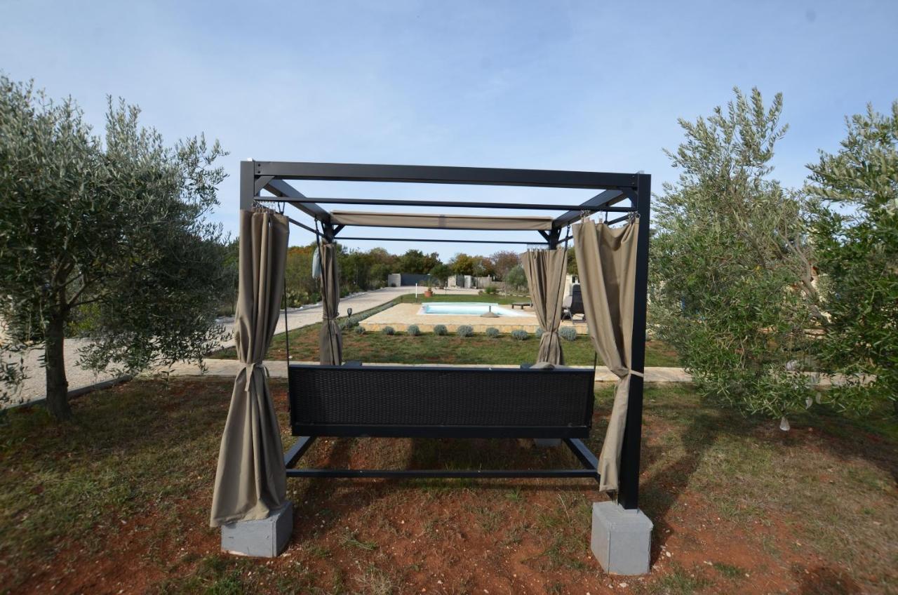Bella Di Campo Βίλα Ρόβινι Εξωτερικό φωτογραφία